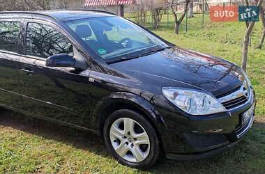 Универсал Opel Astra 2008 в 