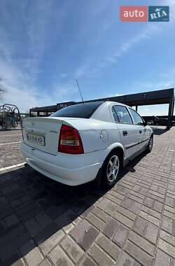 Седан Opel Astra 2001 в 