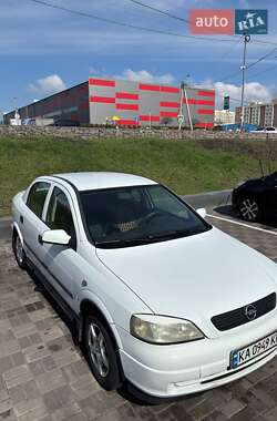 Седан Opel Astra 2001 в 