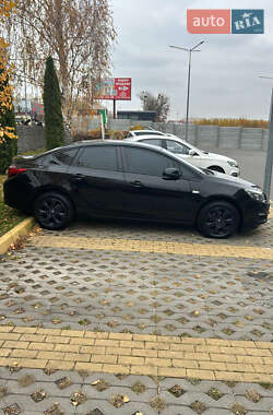 Седан Opel Astra 2019 в 