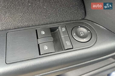 Хэтчбек Opel Astra 2008 в 