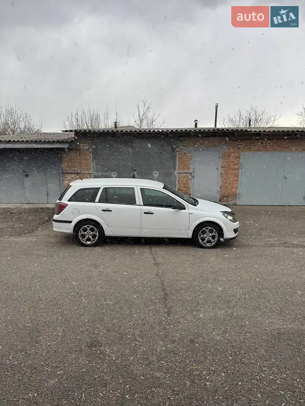 Універсал Opel Astra 2006 в 