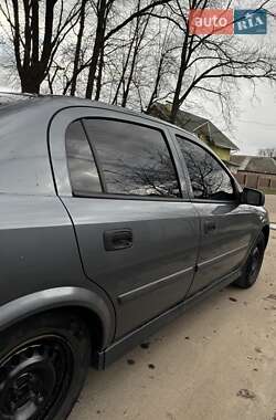 Седан Opel Astra 2008 в 