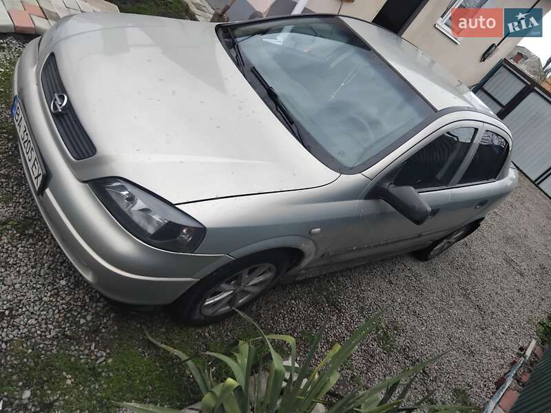 Седан Opel Astra 2007 в 