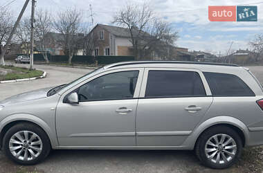 Универсал Opel Astra 2007 в 