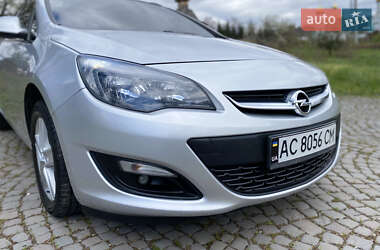 Универсал Opel Astra 2015 в 