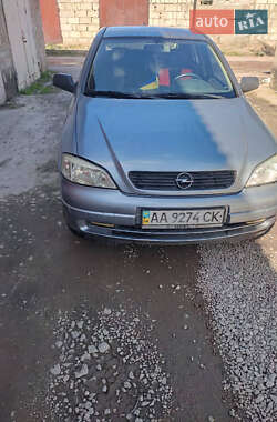 Седан Opel Astra 2007 в 