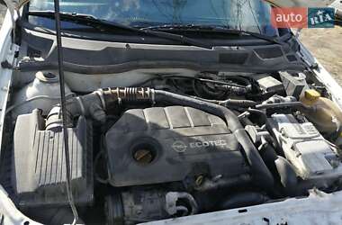 Універсал Opel Astra 2005 в Хусті