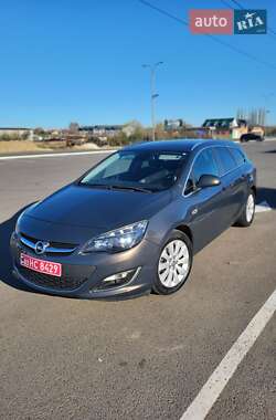 Opel Astra 2013 Opel Astra 2013