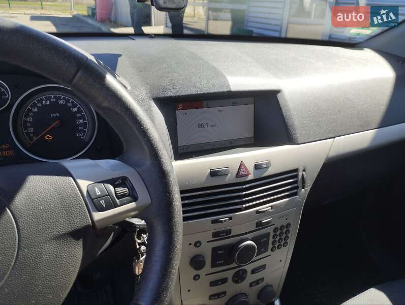 Універсал Opel Astra 2007 в Камені-Каширському
