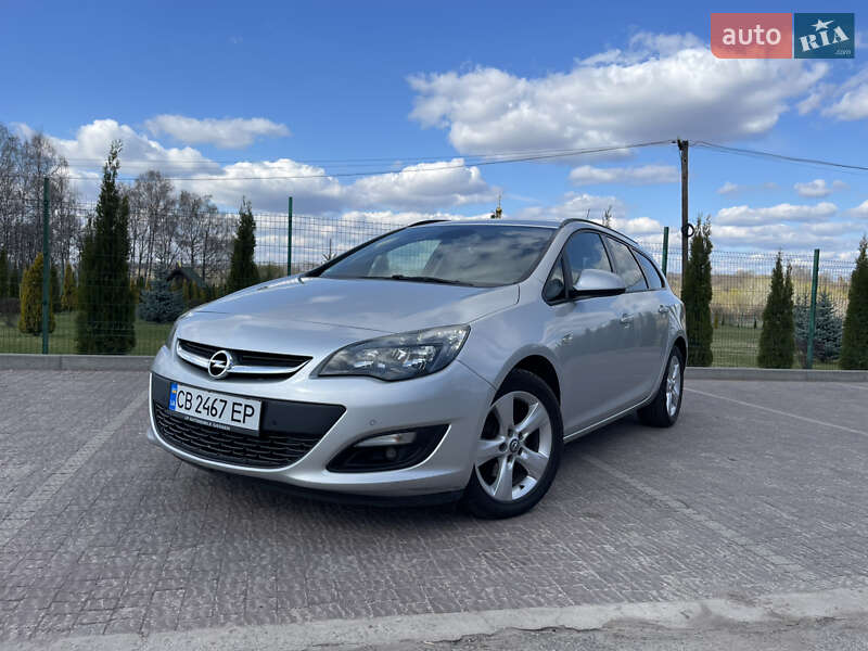Универсал Opel Astra 2015 в 