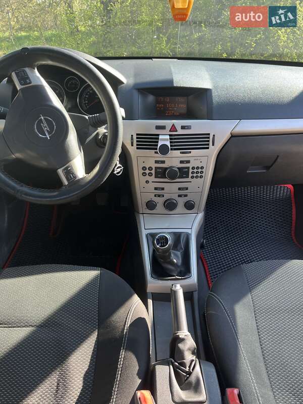 Универсал Opel Astra 2007 в Мукачево фото 9 Универсал Opel Astra 2007 в Мукачево