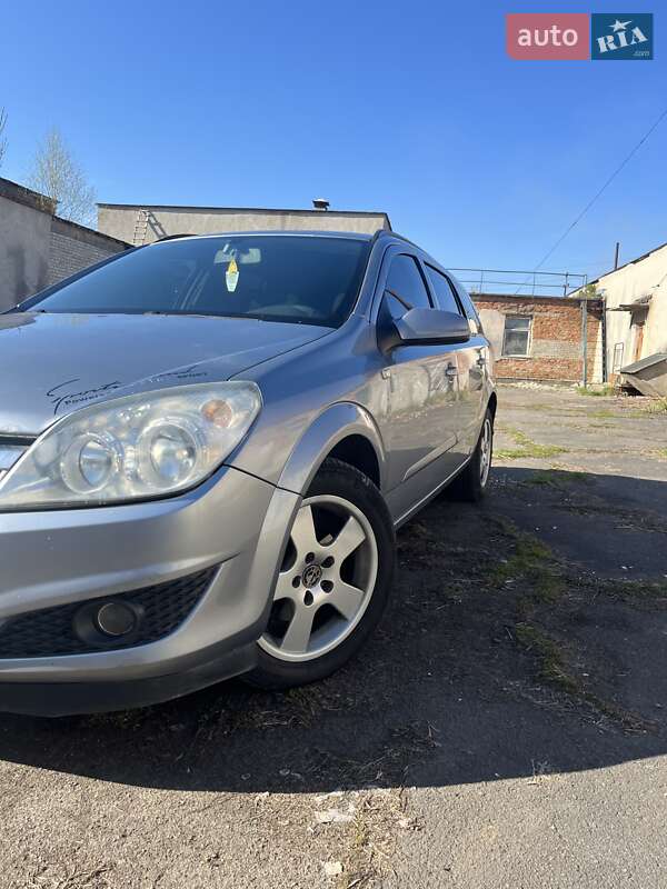 Opel Astra 2007