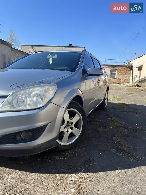 Opel Astra 2007