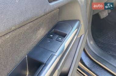 Хэтчбек Opel Astra 2005 в 