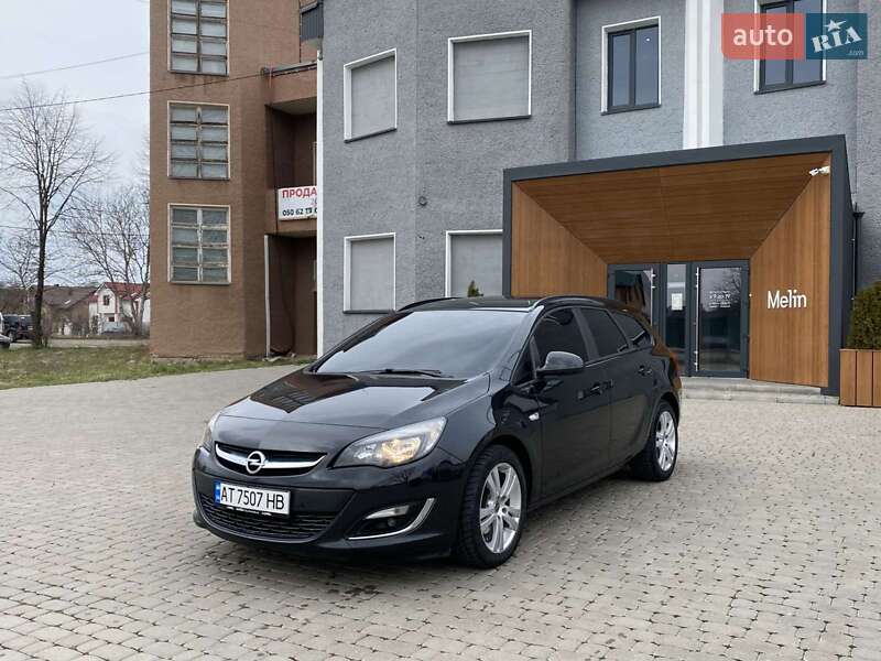 Универсал Opel Astra 2013 в Коломые