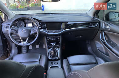 Универсал Opel Astra 2017 в 