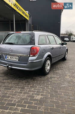 Универсал Opel Astra 2009 в 