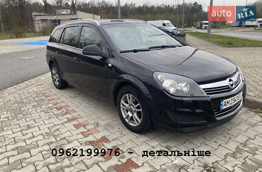 Универсал Opel Astra 2011 в 