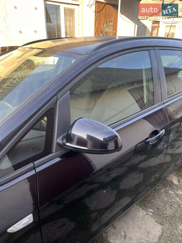 Універсал Opel Astra 2011 в Луцьку