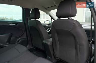 Универсал Opel Astra 2018 в 