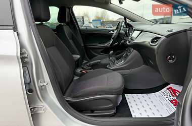 Универсал Opel Astra 2018 в 