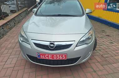 Opel Astra 2010 Opel Astra 2010