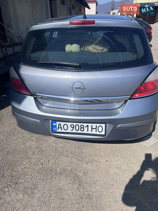 Хэтчбек Opel Astra 2005 в Рахове фото 8 Хэтчбек Opel Astra 2005 в Рахове