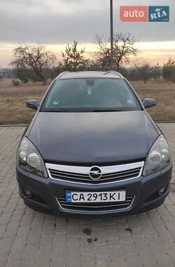 Універсал Opel Astra 2008 в Гайсину