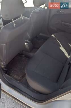Седан Opel Astra 2012 в 