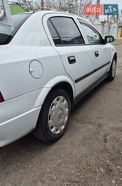 Седан Opel Astra 2008 в 