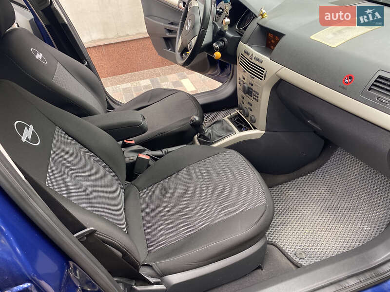 Хетчбек Opel Astra 2007 в Андрушівці фото 8 Хетчбек Opel Astra 2007 в Андрушівці