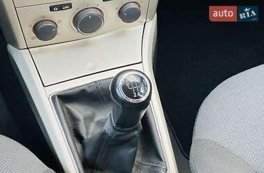 Универсал Opel Astra 2007 в 