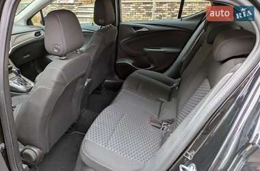 Хэтчбек Opel Astra 2018 в 
