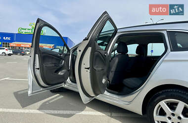 Универсал Opel Astra 2016 в 