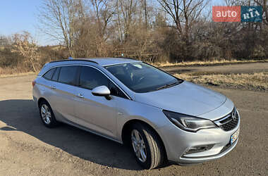 Универсал Opel Astra 2016 в 