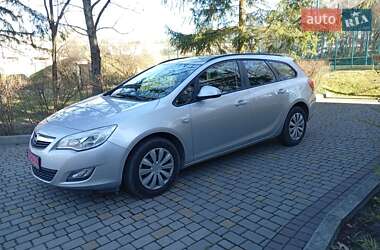 Opel Astra 2012 Opel Astra 2012