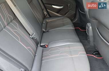 Универсал Opel Astra 2012 в 