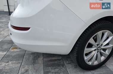 Универсал Opel Astra 2012 в 