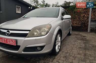 Универсал Opel Astra 2005 в 