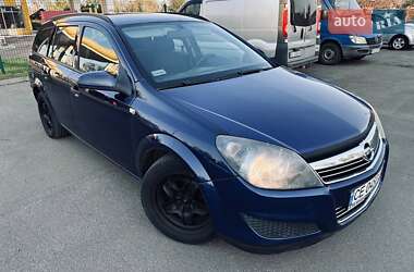 Универсал Opel Astra 2009 в 