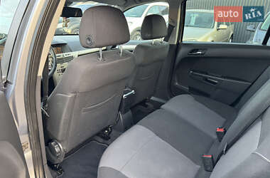 Универсал Opel Astra 2008 в 