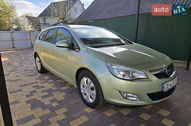 Opel Astra 2011 Opel Astra 2011
