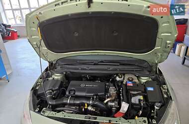 Універсал Opel Astra 2011 в 
