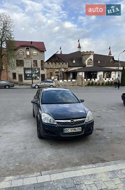 Хетчбек Opel Astra 2007 в 