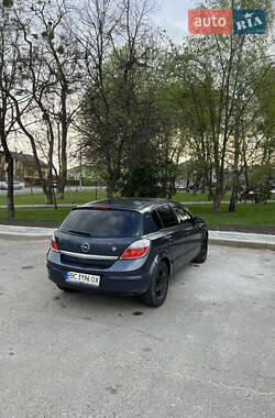 Хетчбек Opel Astra 2007 в 
