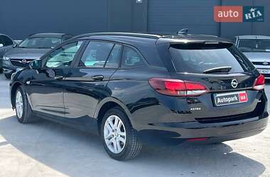Універсал Opel Astra 2017 в 