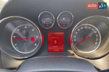 Универсал Opel Astra 2011 в 