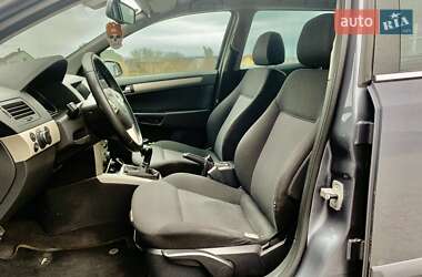 Универсал Opel Astra 2007 в 