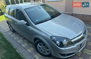 Универсал Opel Astra 2009 в 